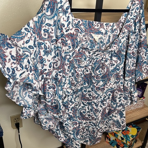 Terra & Sky Tops - Terra & Sky Paisley Peasant Boho Top